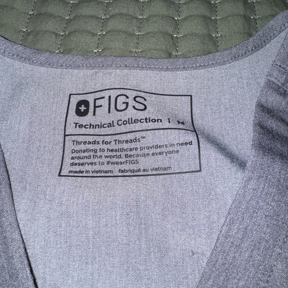 Figs Graphite Scrub Set (Will Split If Neded) - image 7